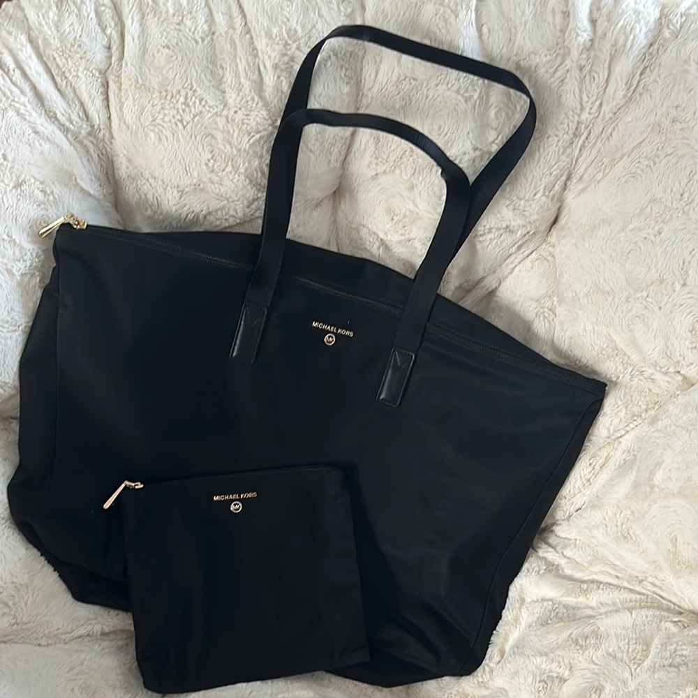 Authentic Michael Kors Jet Set Nylon Travel Bag